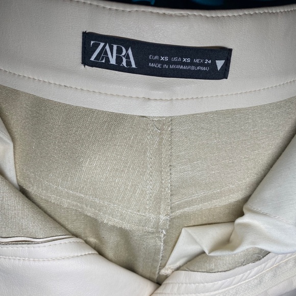 ❌SOLD❌ Zara Vegan "Leather" High Waisted Maxi Skirt Sz XS - Picture 4 of 7